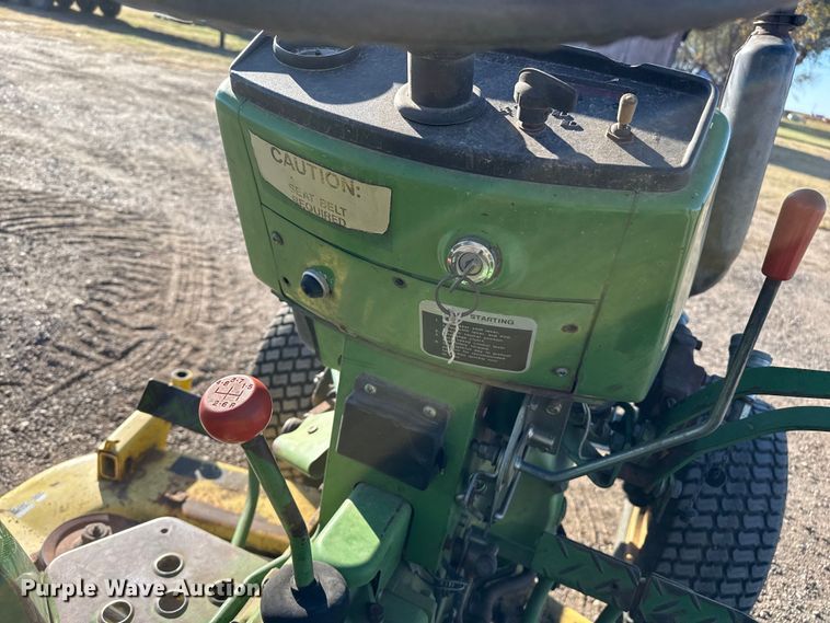 image for item EP0748 John Deere 750 tractor