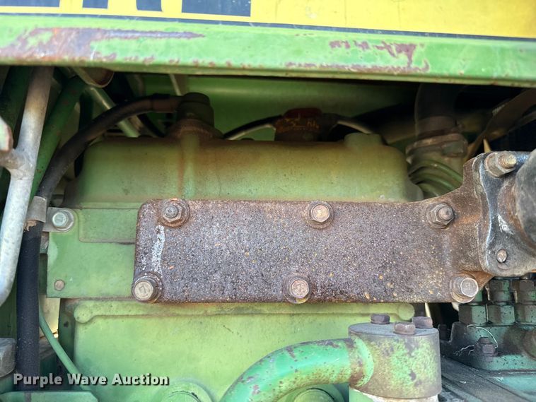 image for item EP0748 John Deere 750 tractor