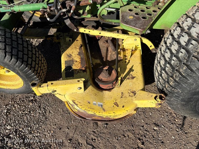 image for item EP0748 John Deere 750 tractor