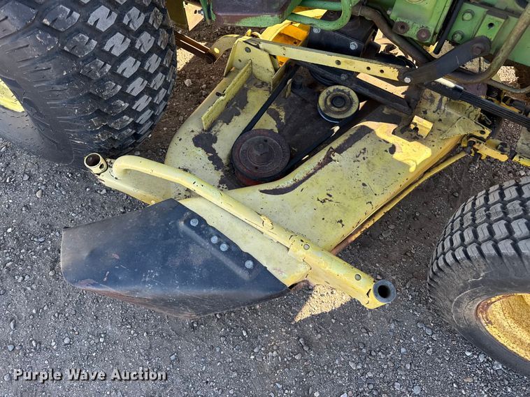 image for item EP0748 John Deere 750 tractor