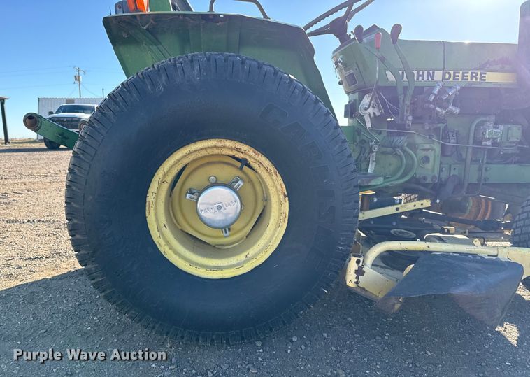 image for item EP0748 John Deere 750 tractor