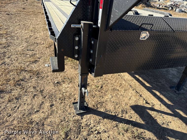 image for item EP0749 2023 Ascend GN32-14 equipment trailer