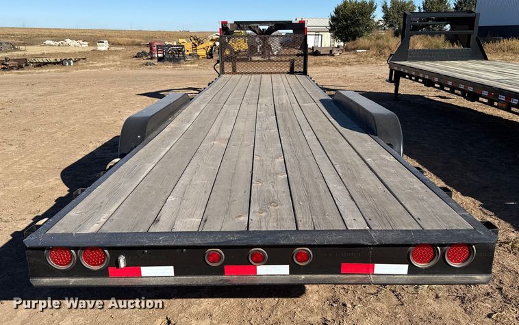 image for item EP0750 2001 Shop built flatbed trailer