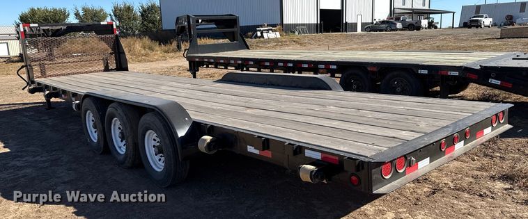 image for item EP0750 2001 Shop built flatbed trailer