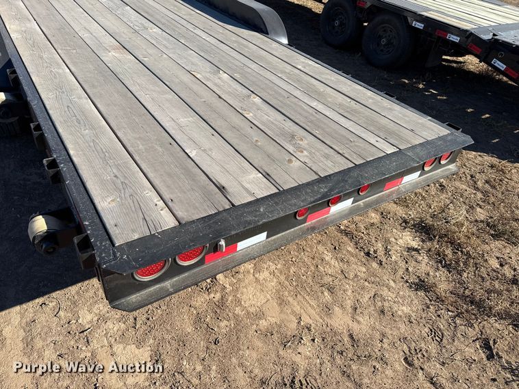 image for item EP0750 2001 Shop built flatbed trailer