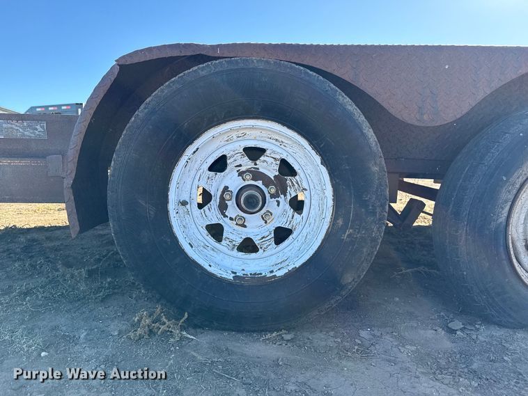 image for item EP0751 2003 Paris equipment trailer