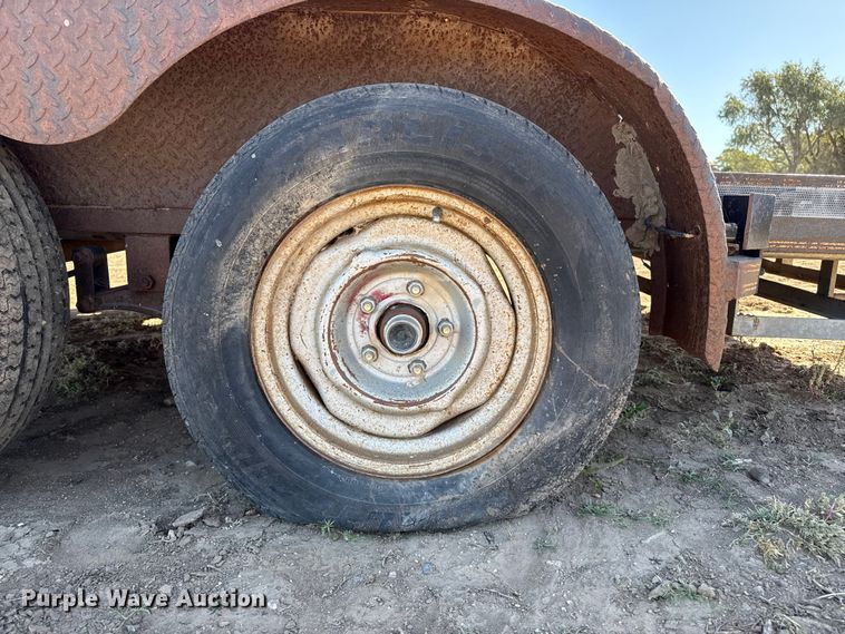 image for item EP0751 2003 Paris equipment trailer