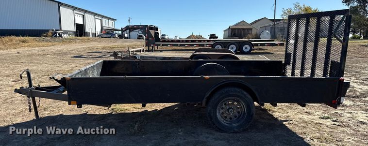 image for item EP0752 2002 Circle Trailers utility trailer