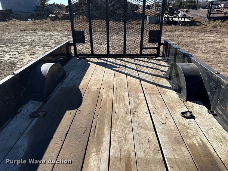 image for item EP0752 2002 Circle Trailers utility trailer