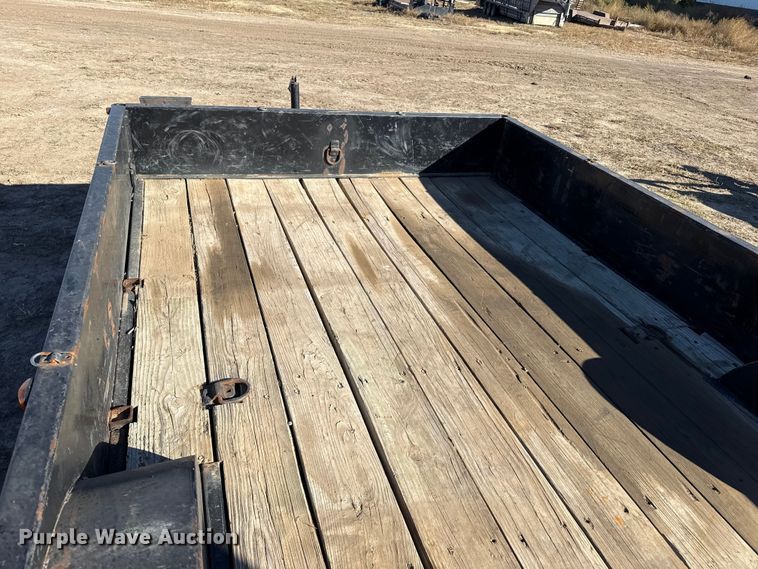 image for item EP0752 2002 Circle Trailers utility trailer