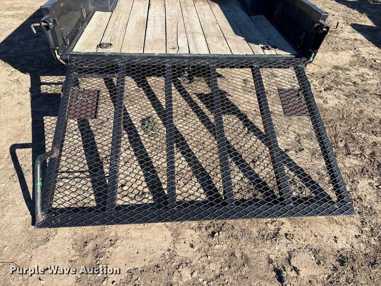 image for item EP0752 2002 Circle Trailers utility trailer