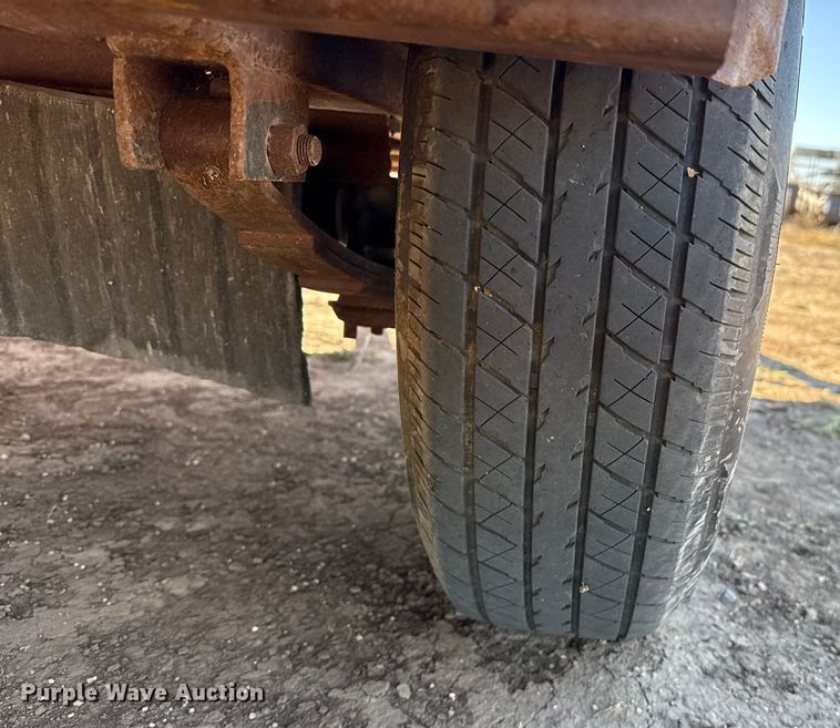 image for item EP0752 2002 Circle Trailers utility trailer