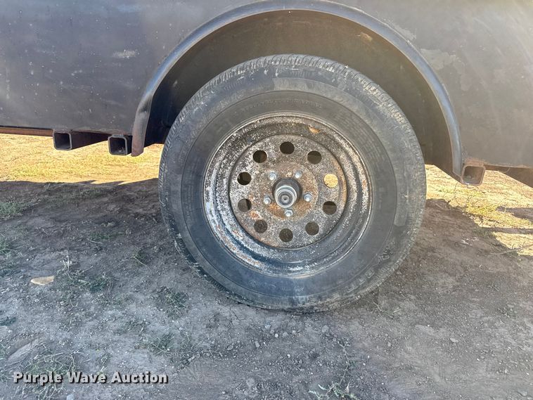 image for item EP0752 2002 Circle Trailers utility trailer