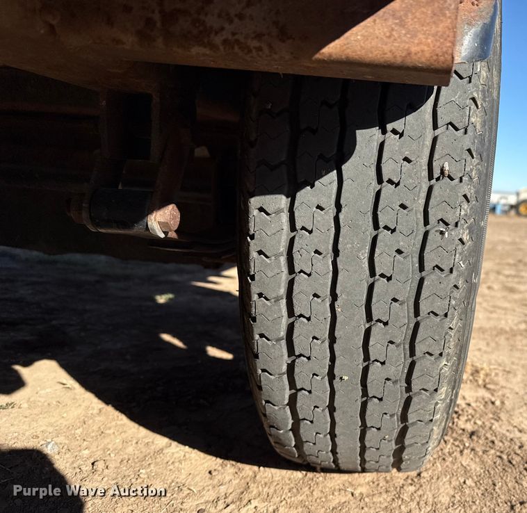 image for item EP0752 2002 Circle Trailers utility trailer