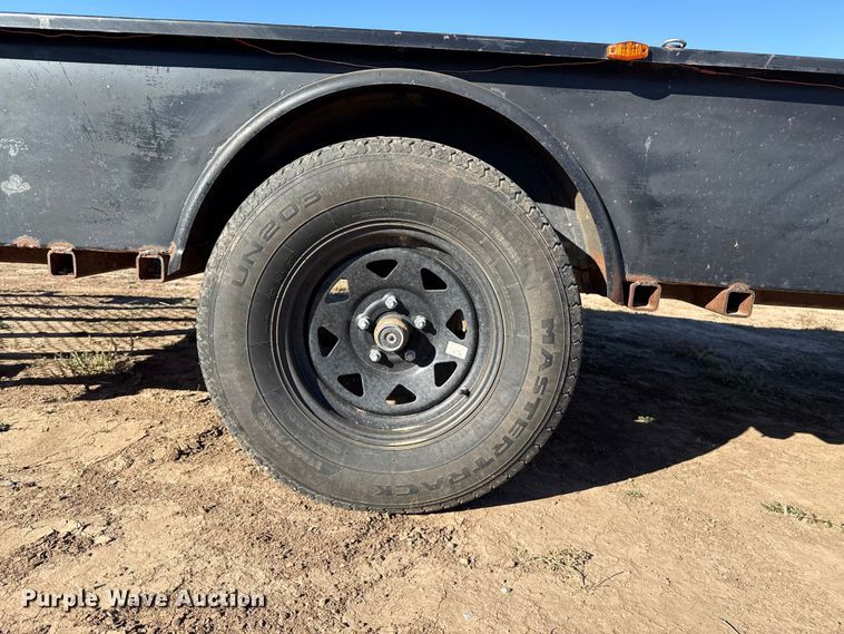 image for item EP0752 2002 Circle Trailers utility trailer