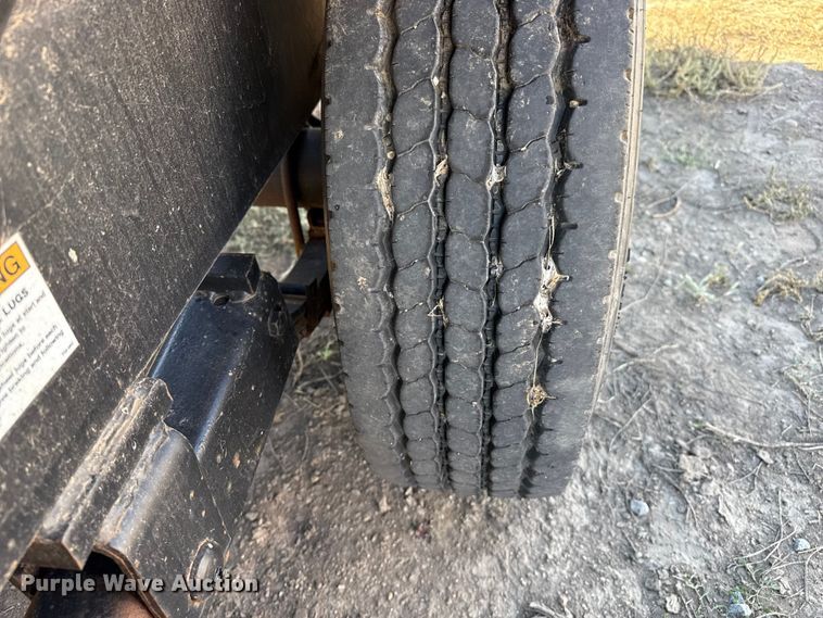 image for item EP0754 2019 Texas Pride EQ722214KGN equipment trailer