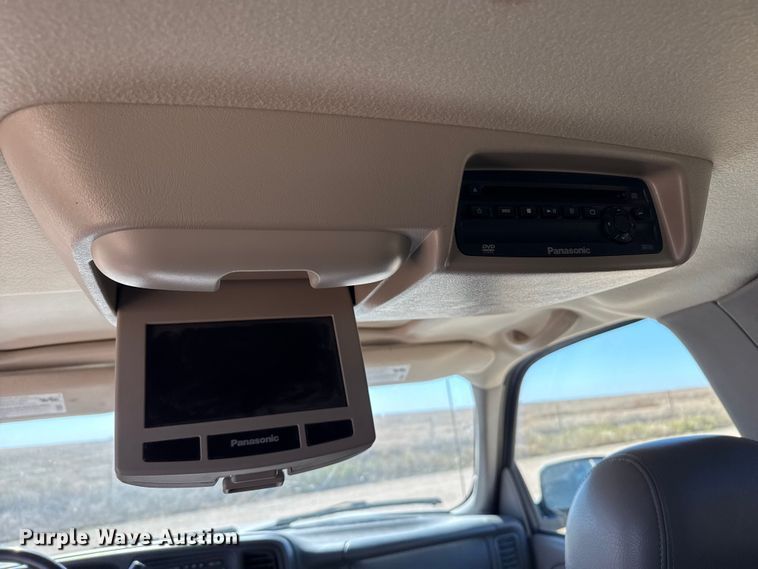 image for item EP0756 2004 GMC Yukon SUV