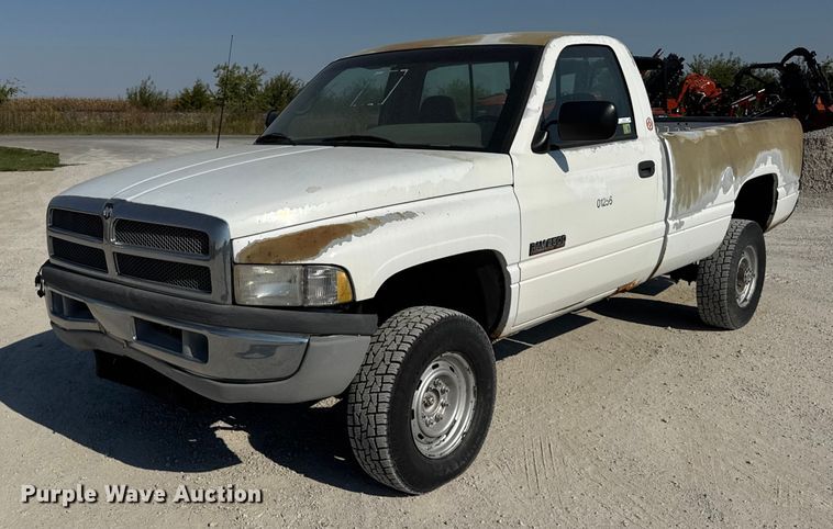 image for item ER0163 1994 Dodge Ram 2500 pickup truck