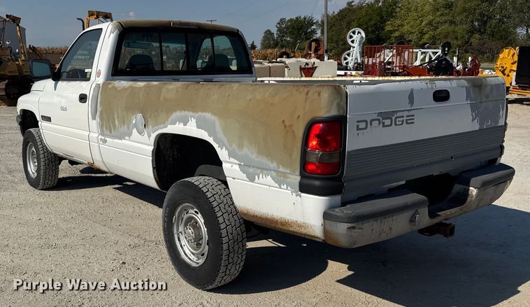 image for item ER0163 1994 Dodge Ram 2500 pickup truck