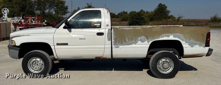image for item ER0163 1994 Dodge Ram 2500 pickup truck