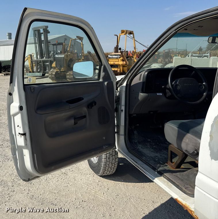 image for item ER0163 1994 Dodge Ram 2500 pickup truck