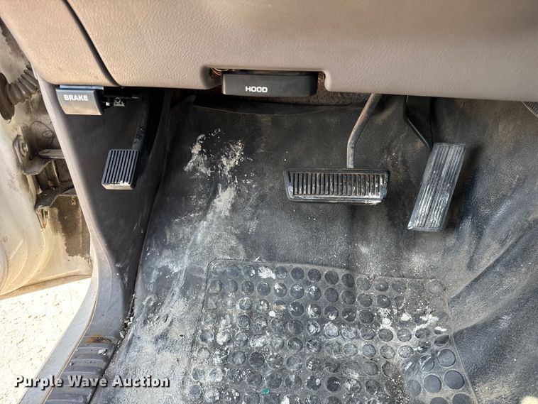 image for item ER0163 1994 Dodge Ram 2500 pickup truck