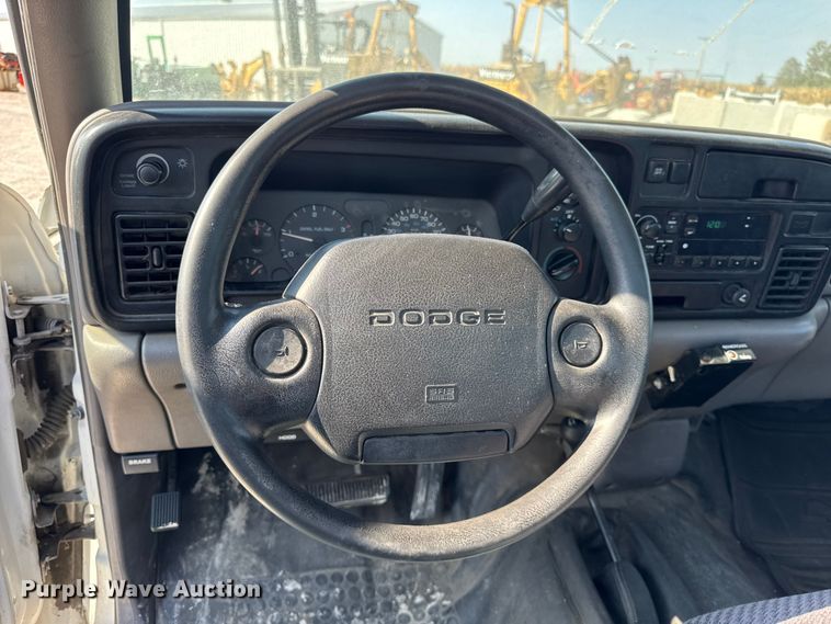 image for item ER0163 1994 Dodge Ram 2500 pickup truck