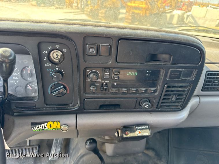 image for item ER0163 1994 Dodge Ram 2500 pickup truck