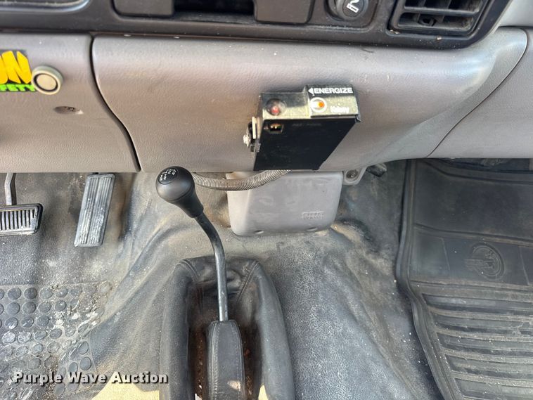 image for item ER0163 1994 Dodge Ram 2500 pickup truck