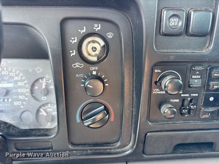 image for item ER0163 1994 Dodge Ram 2500 pickup truck