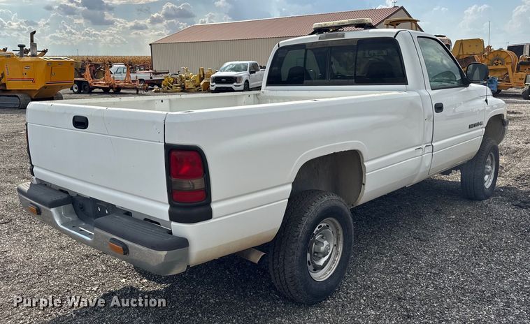 image for item ER0181 1999 Dodge Ram 1500 pickup truck