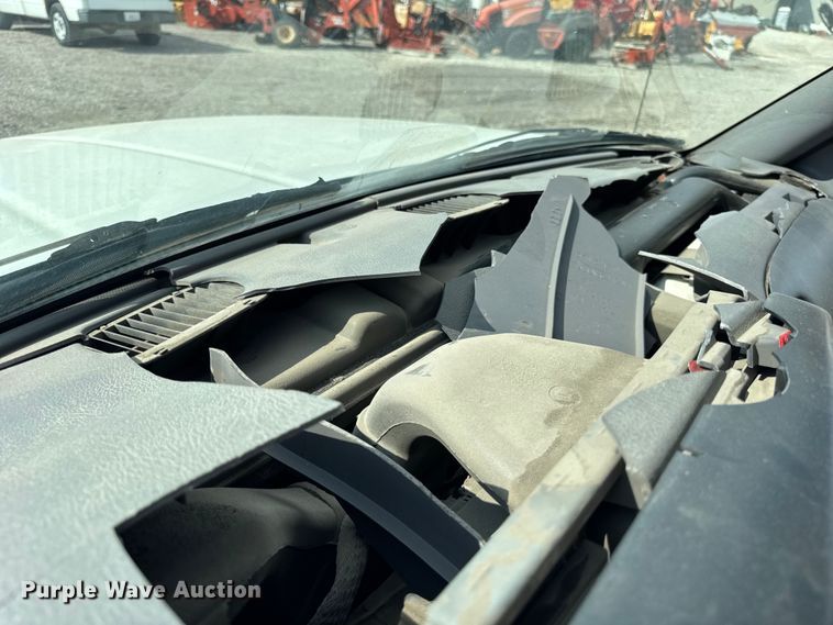 image for item ER0181 1999 Dodge Ram 1500 pickup truck