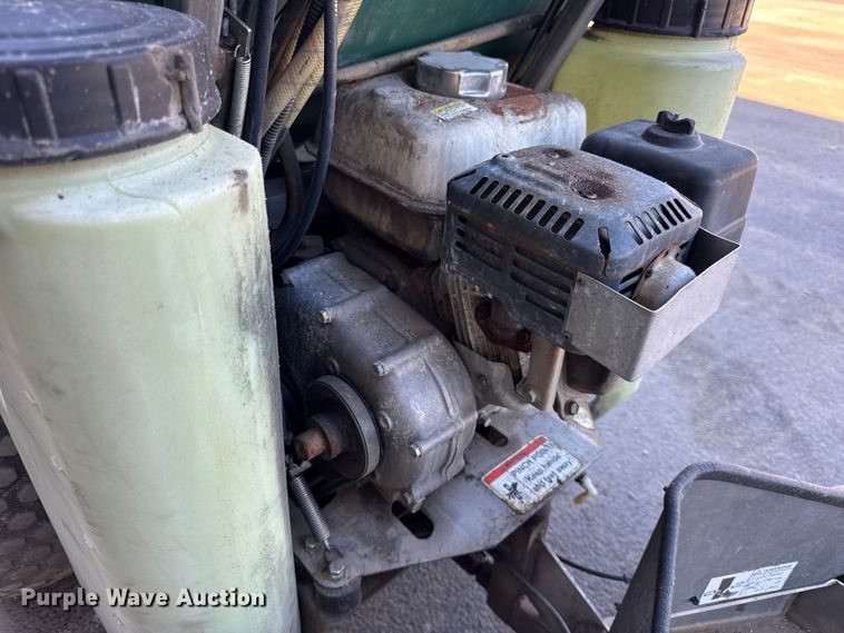 image for item ER0197 Perma Green applicator