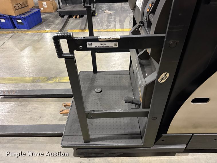 image for item ER0201 2016 Crown SP3520-30 order picker