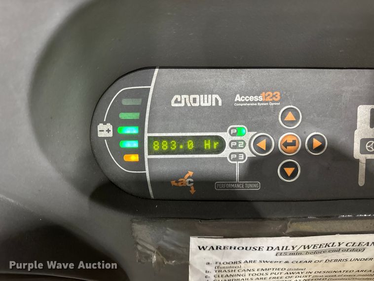 image for item ER0201 2016 Crown SP3520-30 order picker