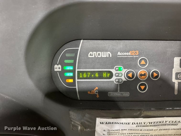 image for item ER0201 2016 Crown SP3520-30 order picker