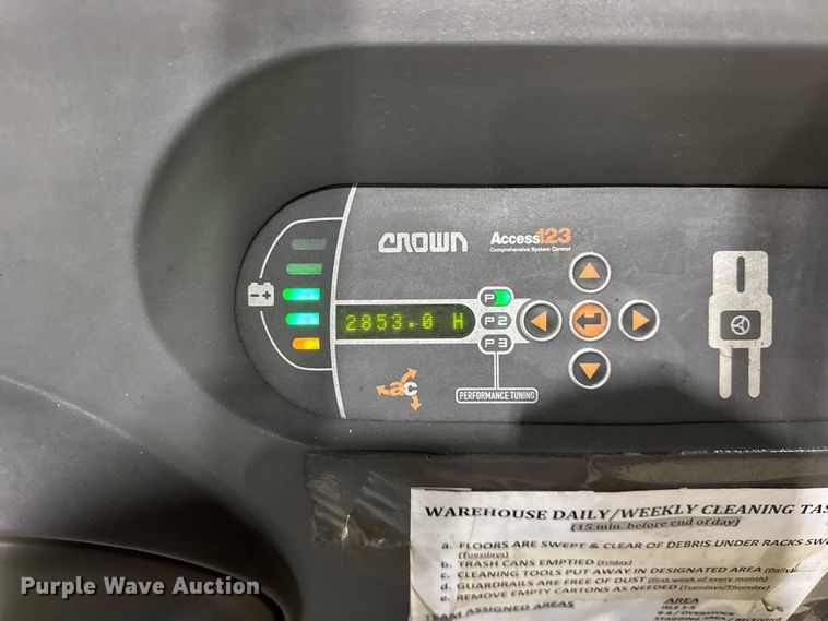 image for item ER0201 2016 Crown SP3520-30 order picker