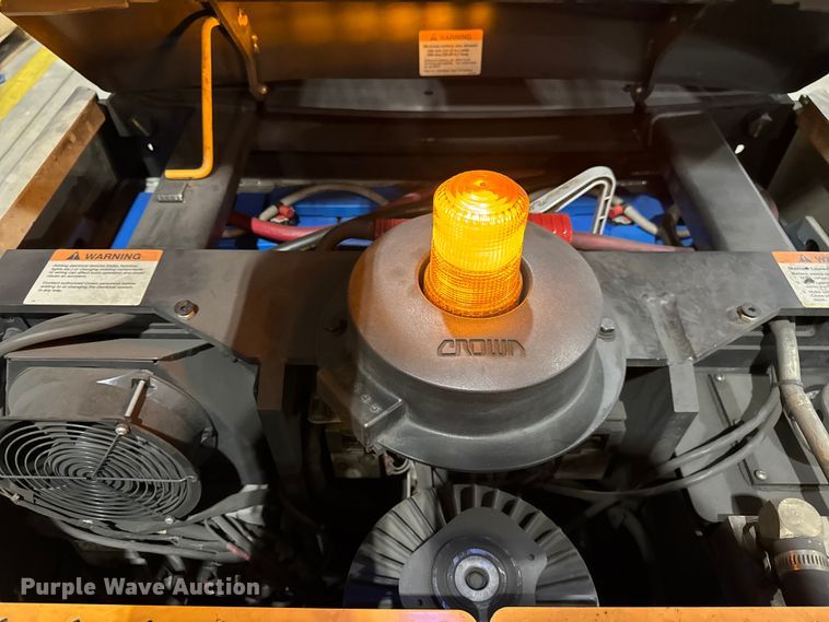 image for item ER0201 2016 Crown SP3520-30 order picker