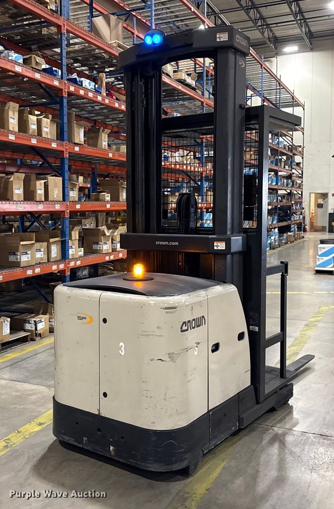 image for item ER0202 2016 Crown SP3520-30 order picker