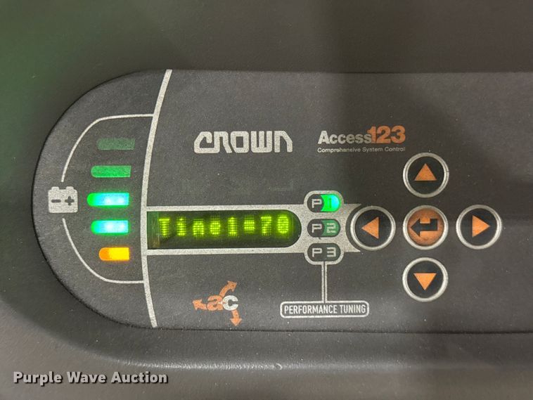 image for item ER0202 2016 Crown SP3520-30 order picker