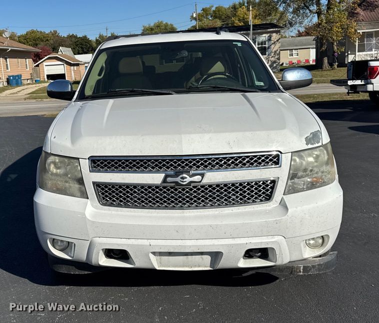 image for item ER0206 2008 Chevrolet Tahoe LTZ SUV