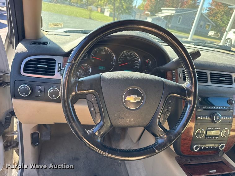 image for item ER0206 2008 Chevrolet Tahoe LTZ SUV