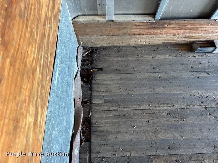 image for item ER0211 1997 Morgan GVSD09718098VP4 box bed