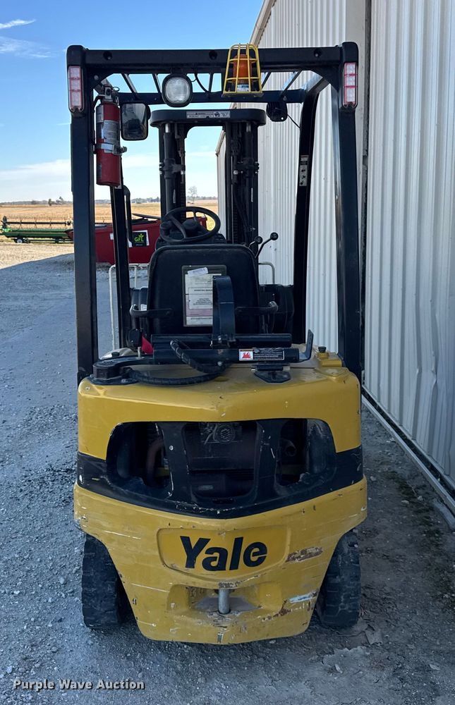 MONTACARGAS YALE GLP030VXNRAE084