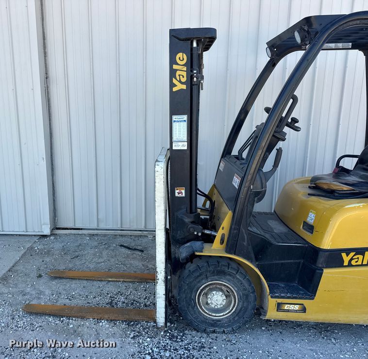 image for item ER0227 Yale GLP030VXNRAE084 forklift