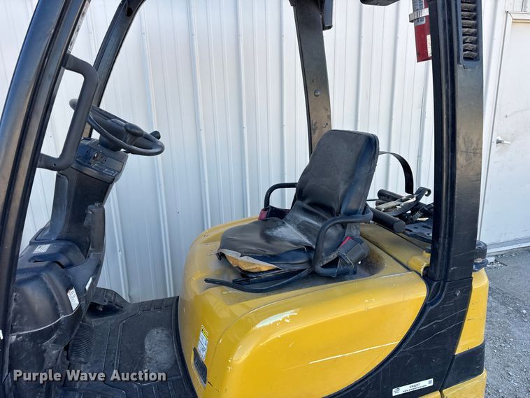 image for item ER0227 Yale GLP030VXNRAE084 forklift