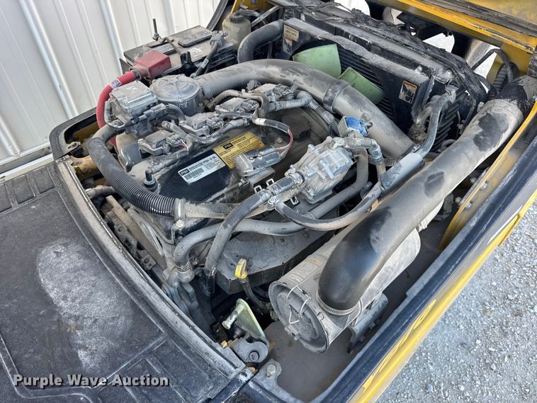 image for item ER0227 Yale GLP030VXNRAE084 forklift