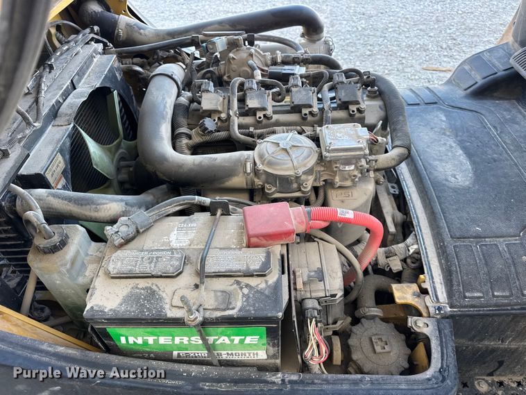 image for item ER0227 Yale GLP030VXNRAE084 forklift