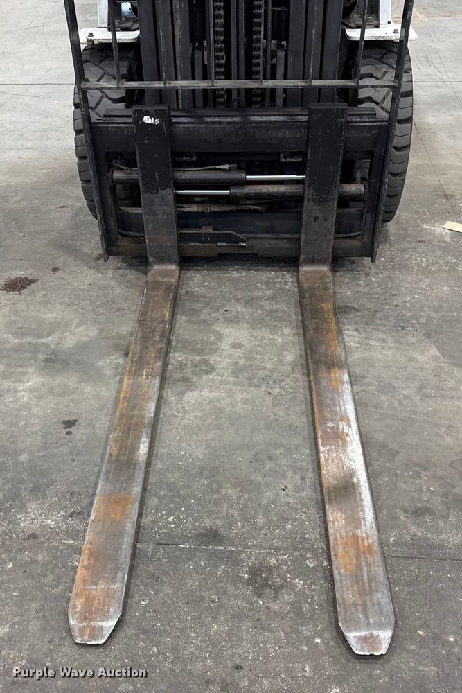 image for item ER0228 2016 UniCarriers PF70 forklift