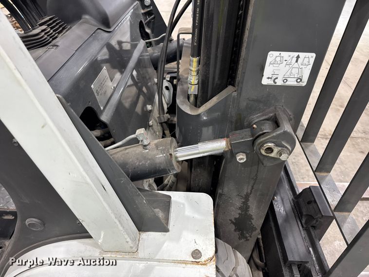 image for item ER0228 2016 UniCarriers PF70 forklift